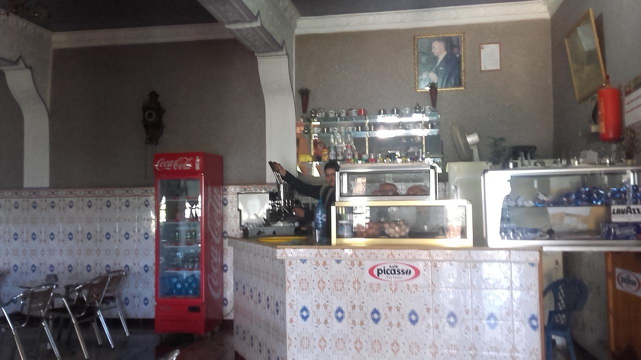 Touraghine Hotel & Cafe Chefchaouen Buitenkant foto